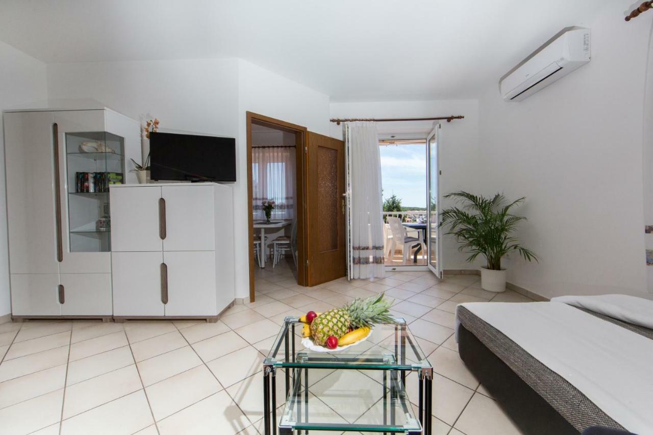 Apartments Sanmichel Pula Ngoại thất bức ảnh