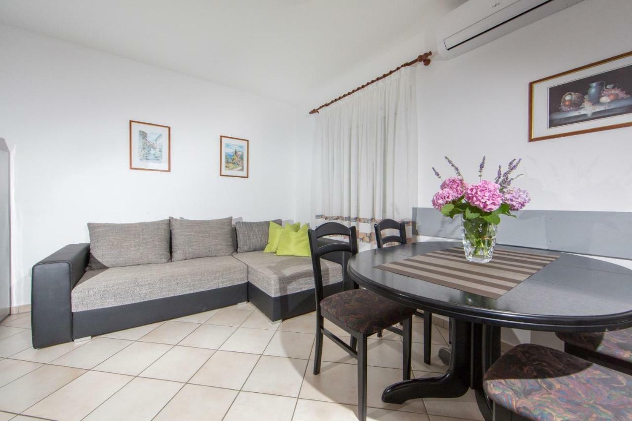 Apartments Sanmichel Pula Ngoại thất bức ảnh