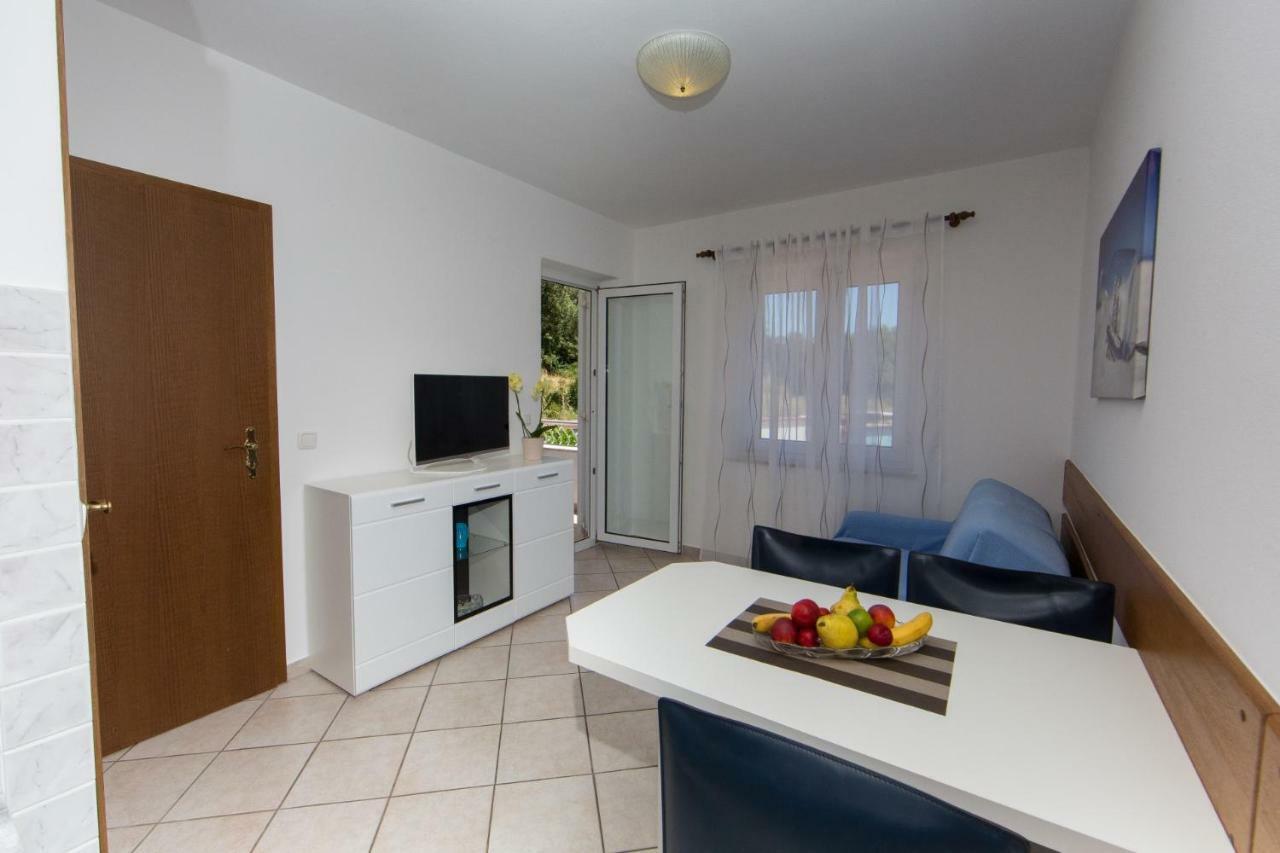 Apartments Sanmichel Pula Ngoại thất bức ảnh